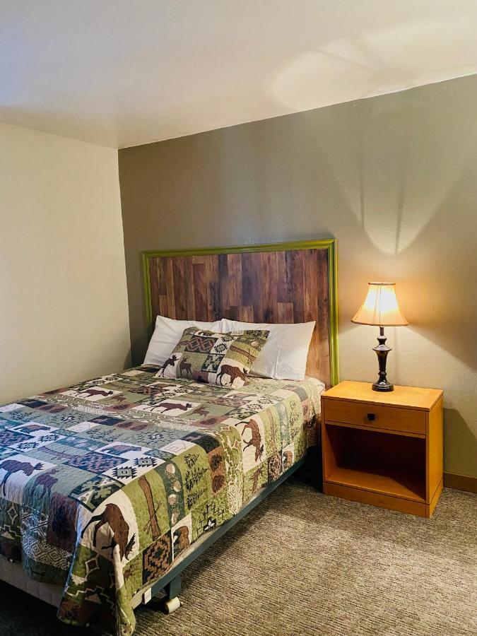 Moosehead Lodge Rangely Extérieur photo
