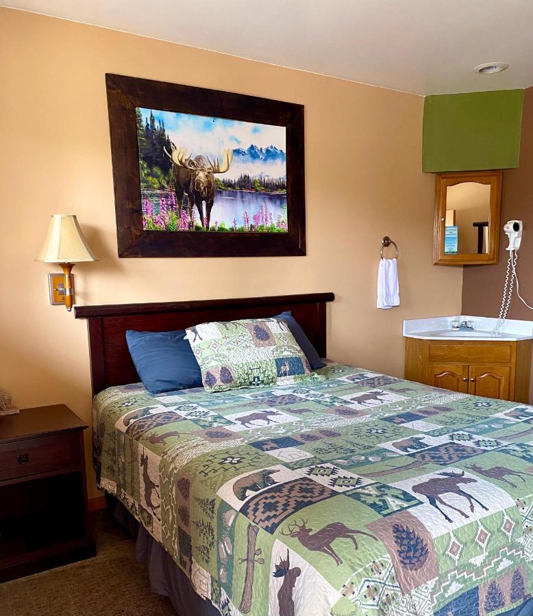 Moosehead Lodge Rangely Extérieur photo