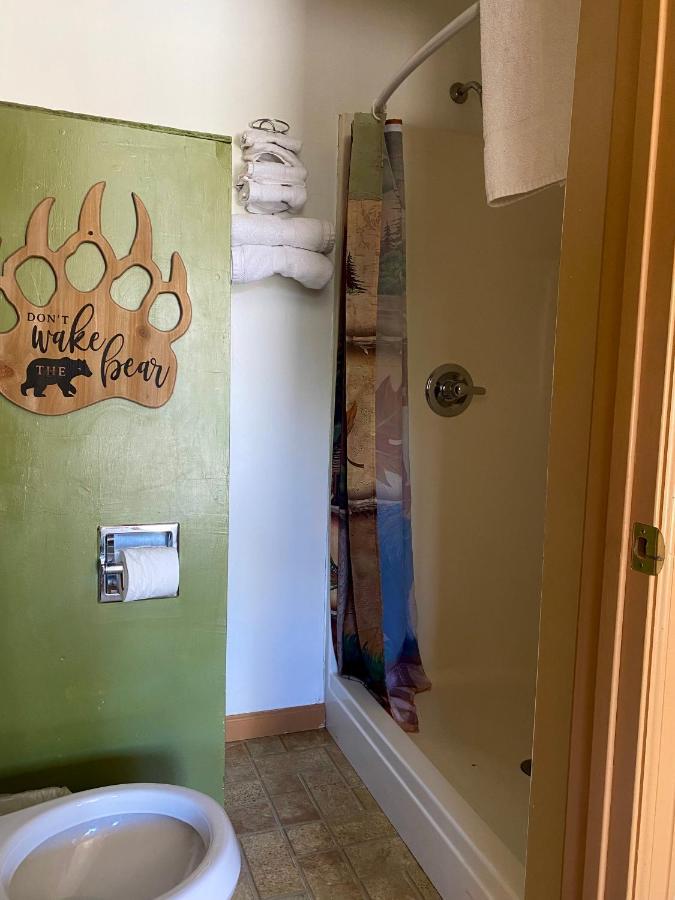 Moosehead Lodge Rangely Extérieur photo
