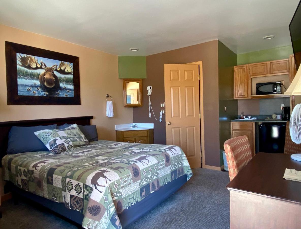 Moosehead Lodge Rangely Extérieur photo