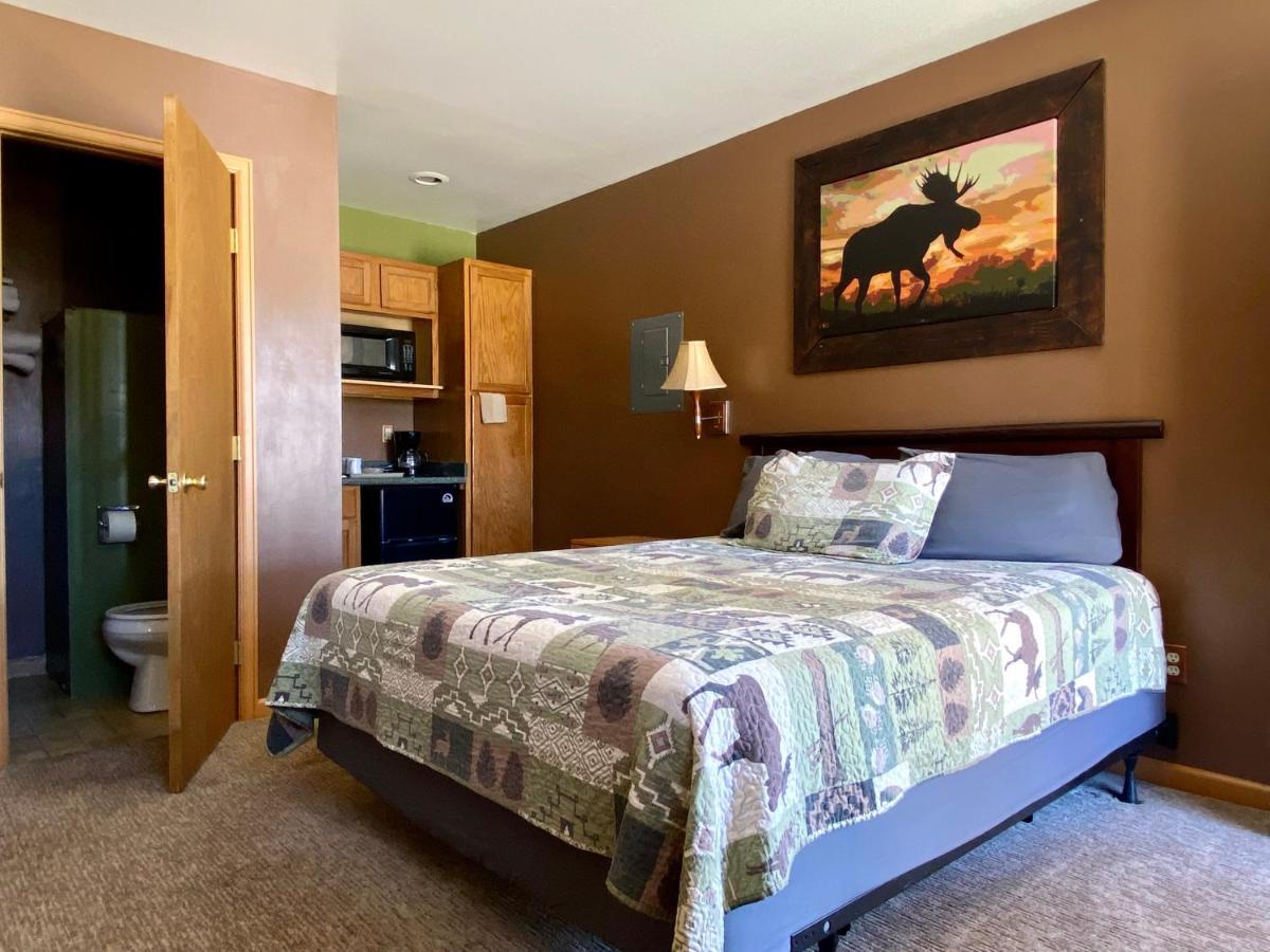 Moosehead Lodge Rangely Extérieur photo
